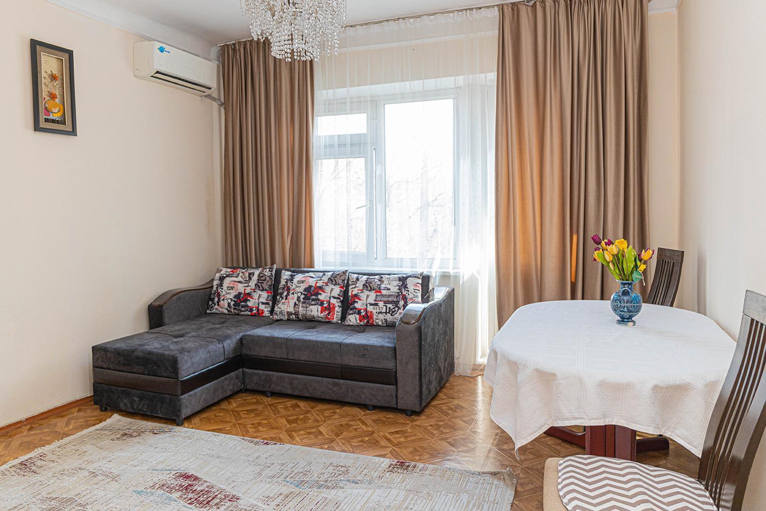 Reliablehouse Квартира В Самом Центре Города Appartement Alma-Ata Buitenkant foto