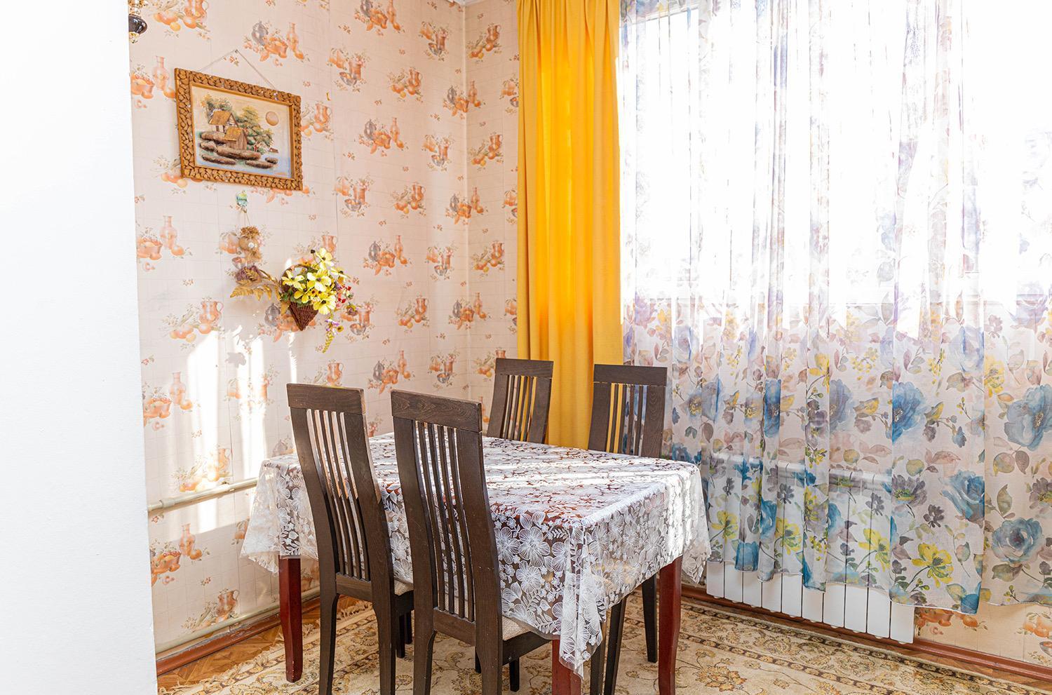 Reliablehouse Квартира В Самом Центре Города Appartement Alma-Ata Buitenkant foto